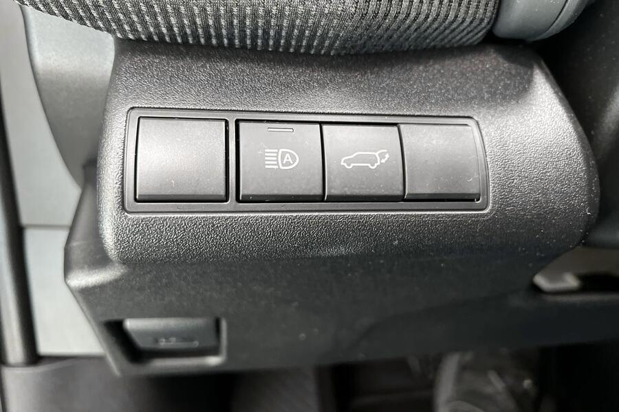 Toyota bZ4X vaihtoauto