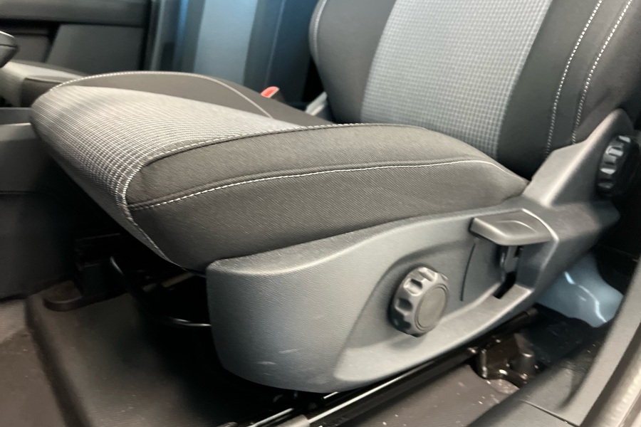 Ford Transit Courier vaihtoauto