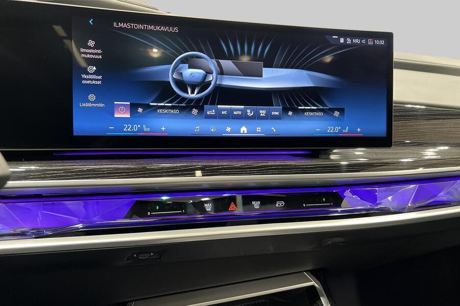 BMW i7 vaihtoauto
