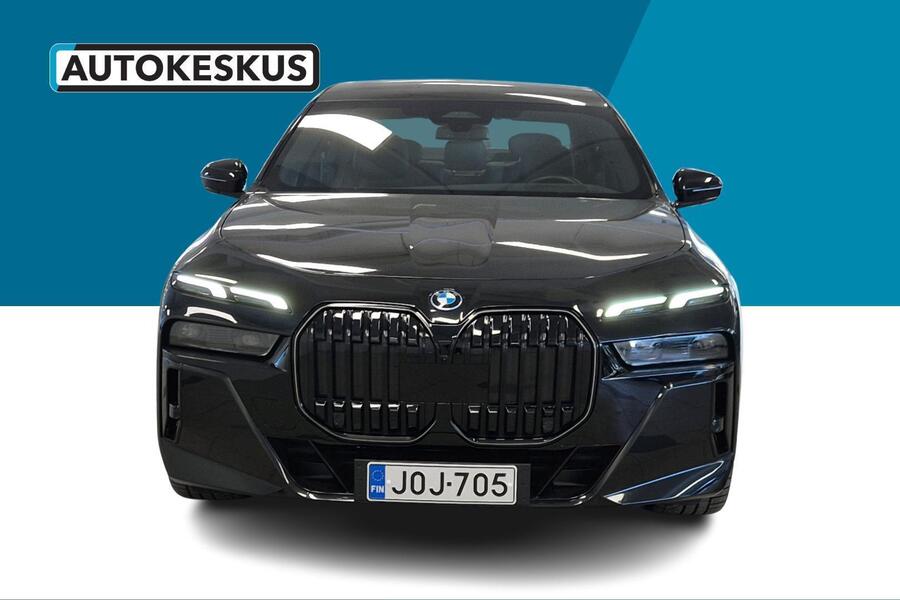 BMW i7 vaihtoauto
