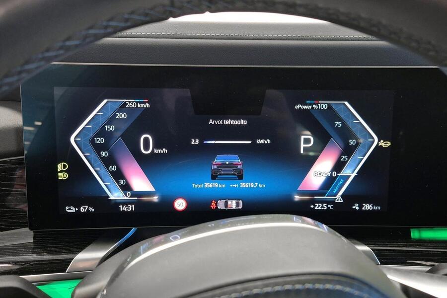 BMW i7 vaihtoauto