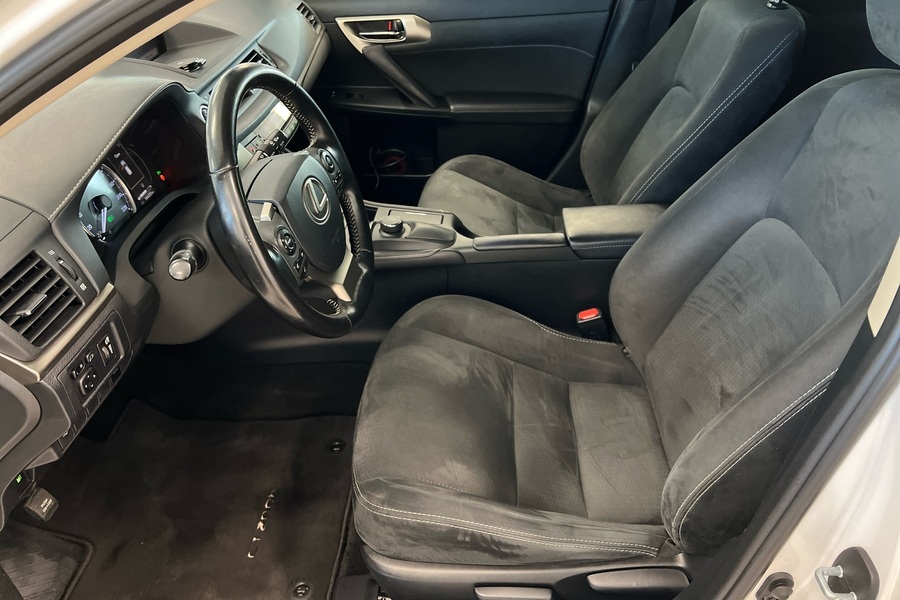 Lexus CT vaihtoauto