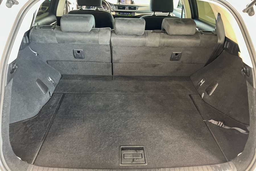 Lexus CT vaihtoauto