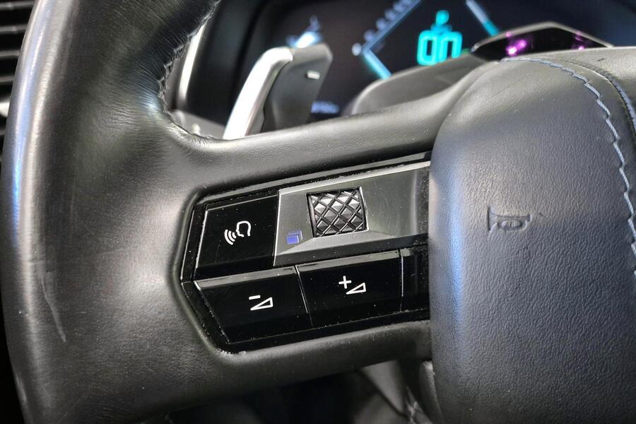 DS 7 Crossback vaihtoauto