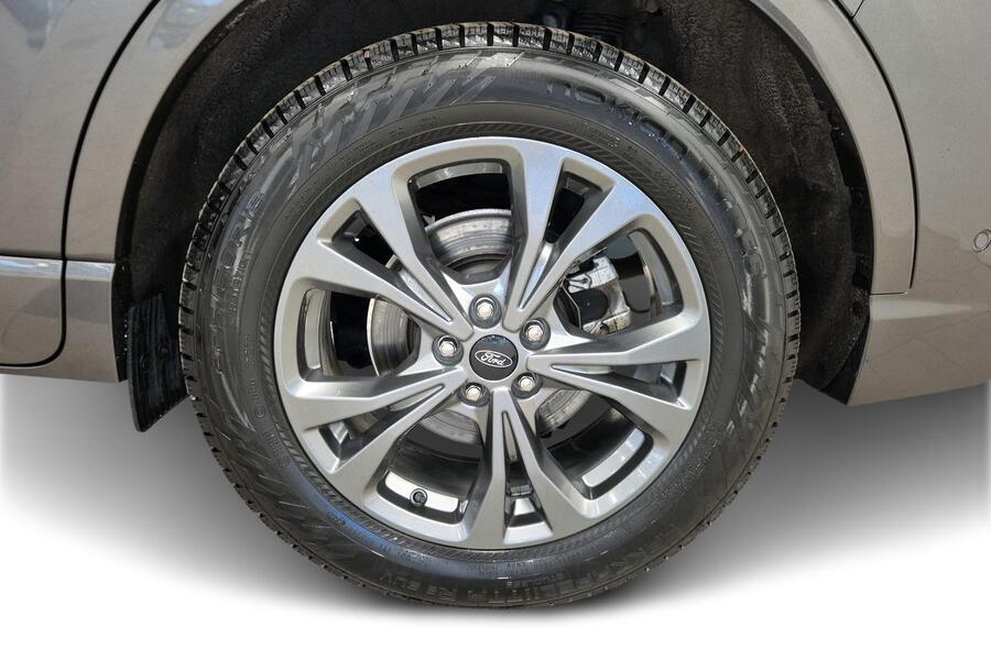 Ford Kuga vaihtoauto