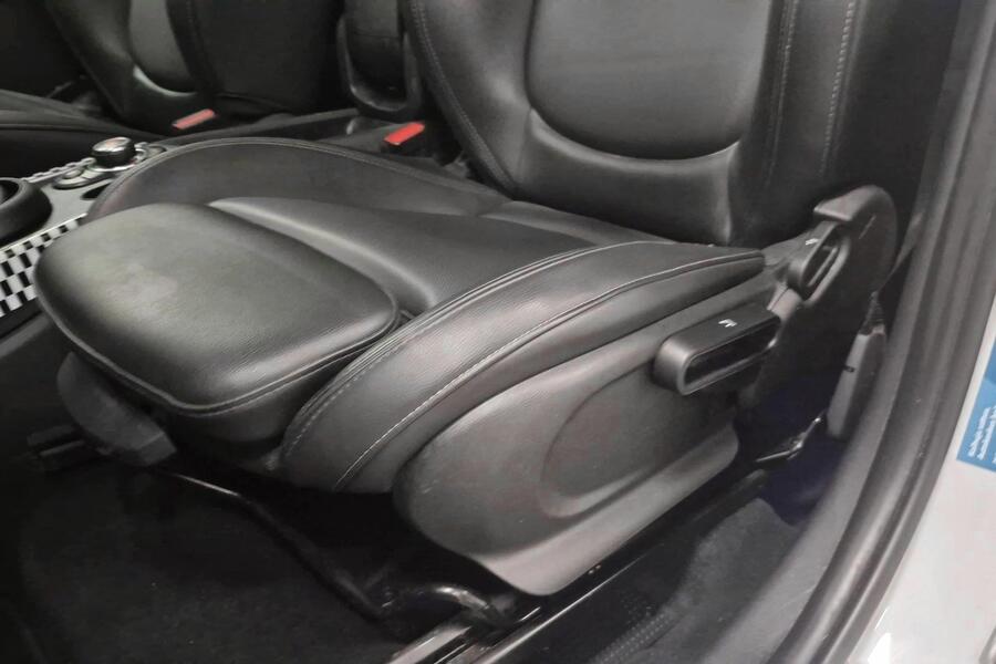 Mini Cooper vaihtoauto