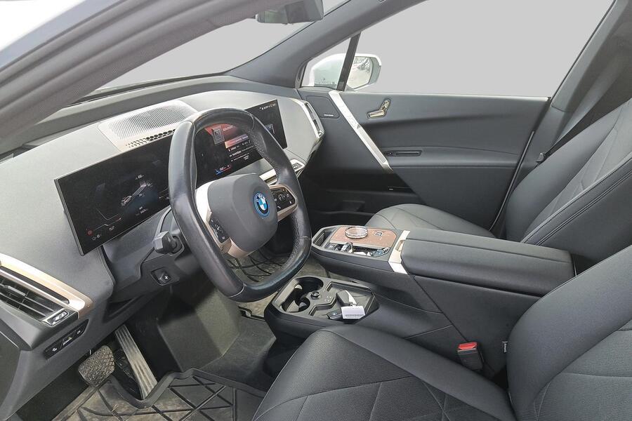 BMW iX vaihtoauto