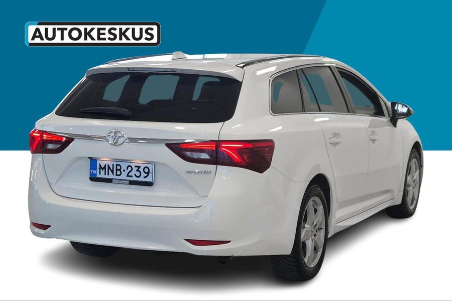 Toyota Avensis vaihtoauto