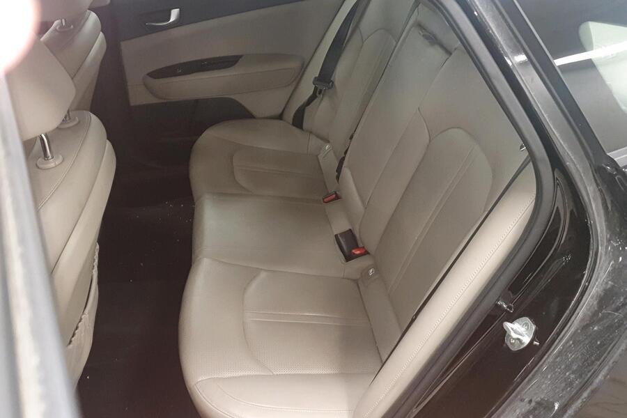 Kia Optima vaihtoauto