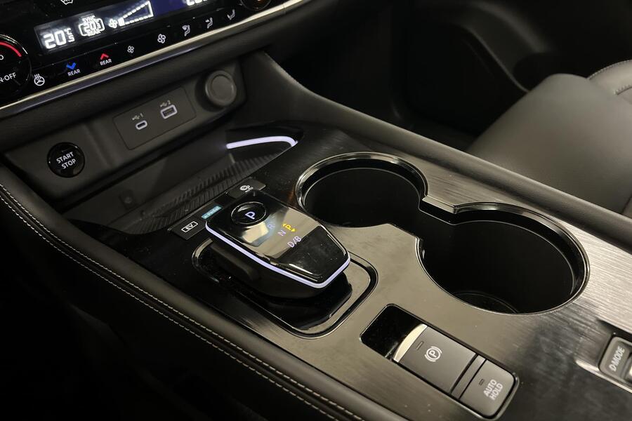 Nissan X-Trail vaihtoauto