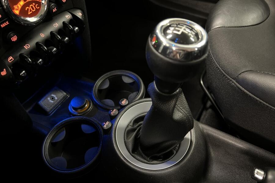 Mini Cooper vaihtoauto