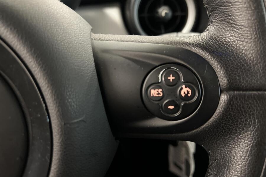 Mini Cooper vaihtoauto