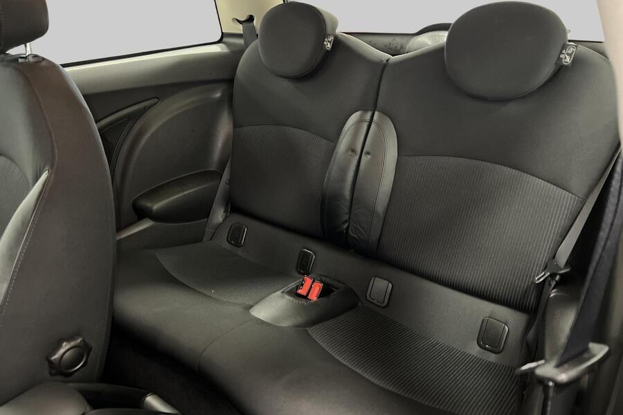 Mini Cooper vaihtoauto