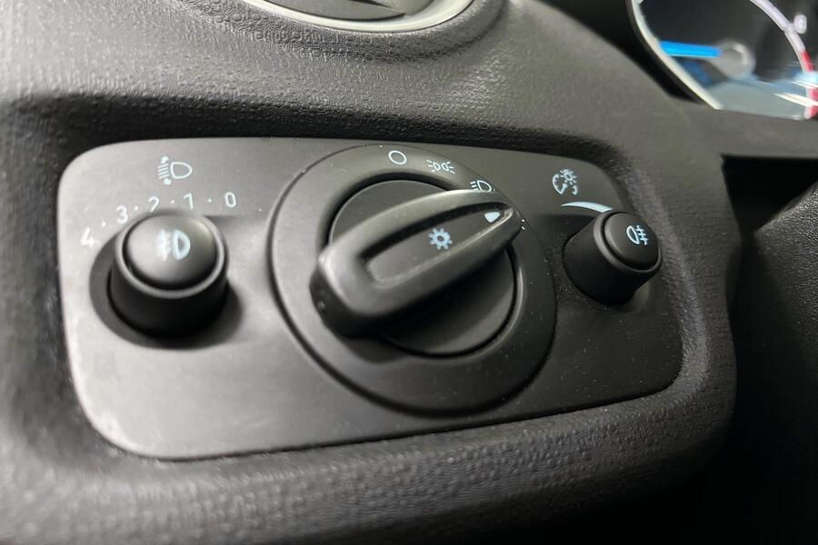 Ford Fiesta vaihtoauto