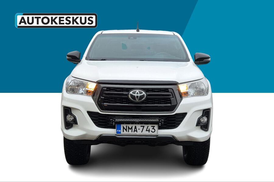 Toyota Hilux vaihtoauto