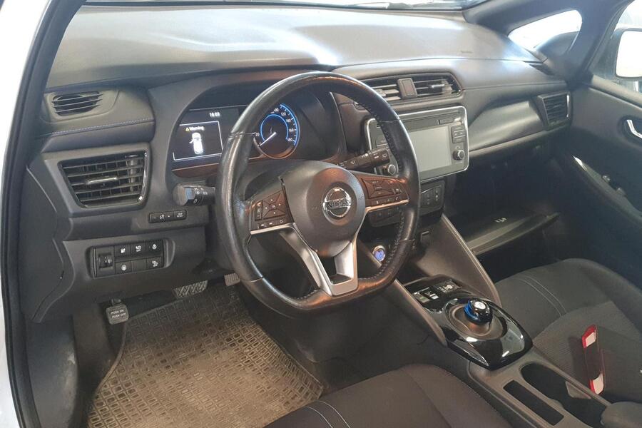 Nissan Leaf vaihtoauto