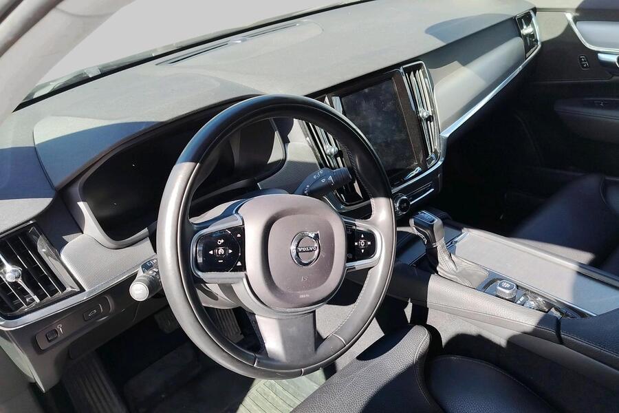 Volvo V90 Cross Country vaihtoauto