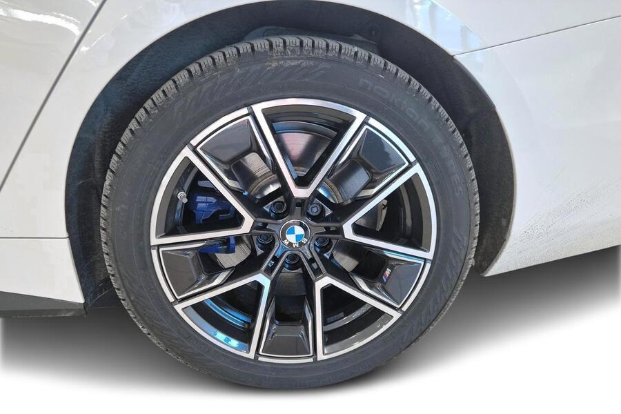 BMW i4 M50 vaihtoauto