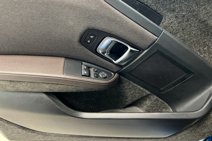 BMW i3 vaihtoauto