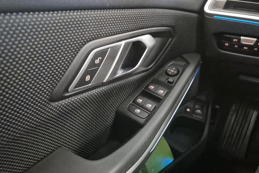 BMW 3-sarja vaihtoauto