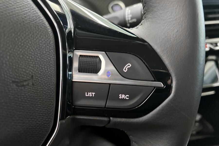 Peugeot e-208 vaihtoauto