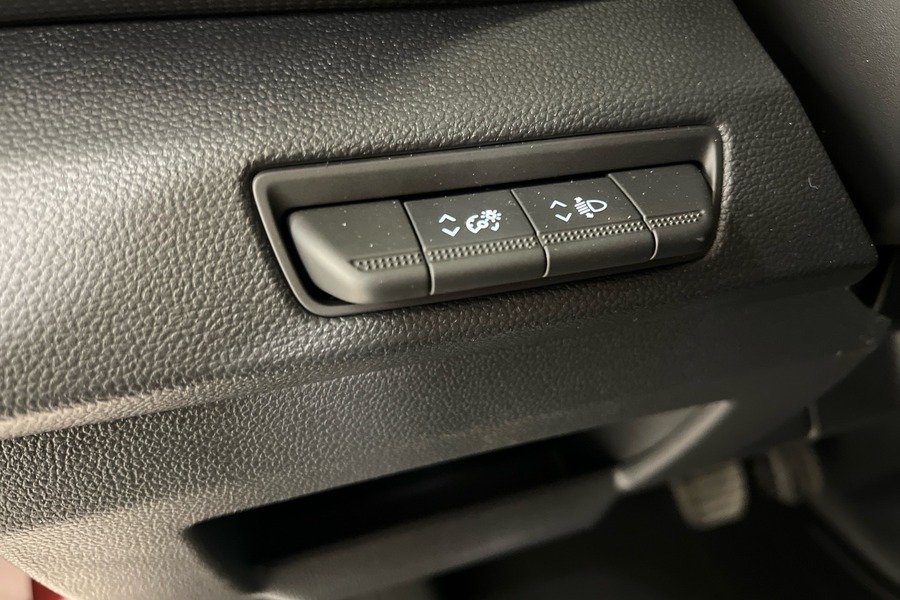 Nissan Primastar vaihtoauto