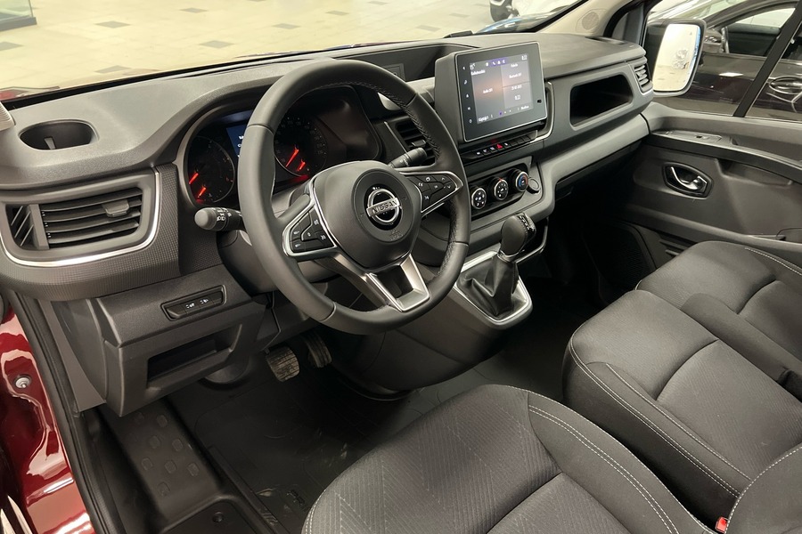 Nissan Primastar vaihtoauto