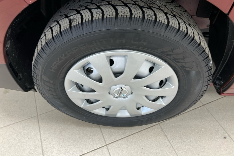 Nissan Primastar vaihtoauto