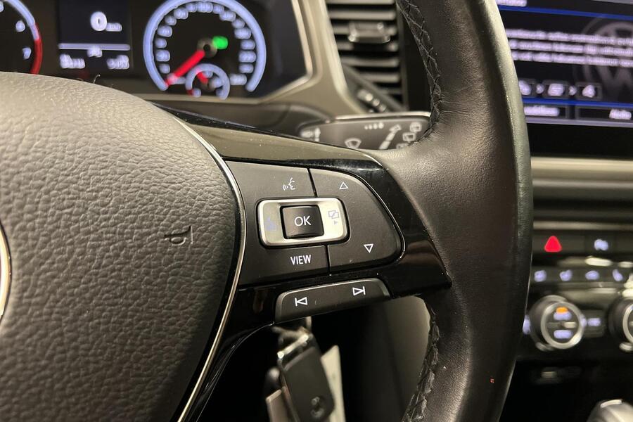 Volkswagen T-Roc vaihtoauto