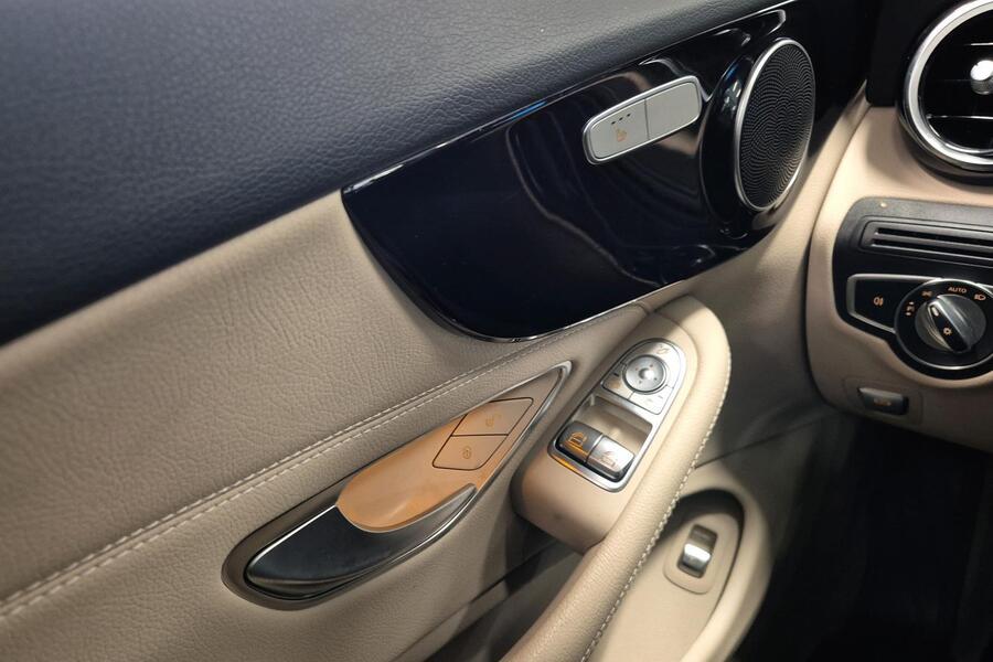 Mercedes-Benz C vaihtoauto