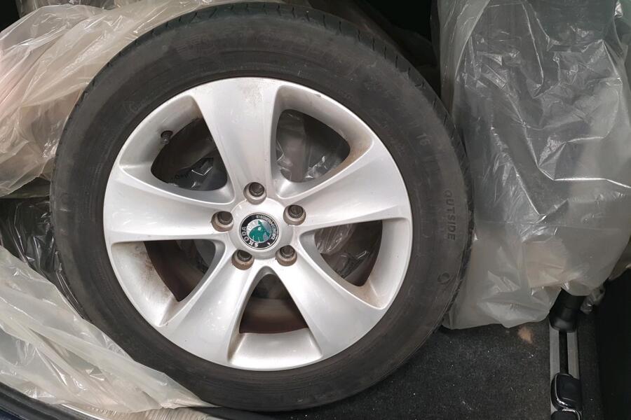 Skoda Superb vaihtoauto