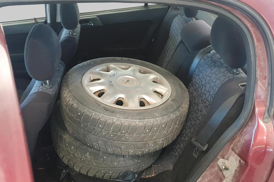 Opel Astra vaihtoauto