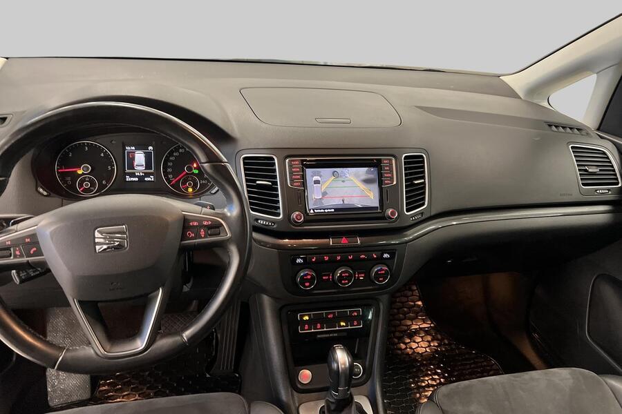 SEAT Alhambra vaihtoauto