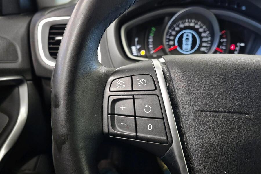 Volvo V40 vaihtoauto