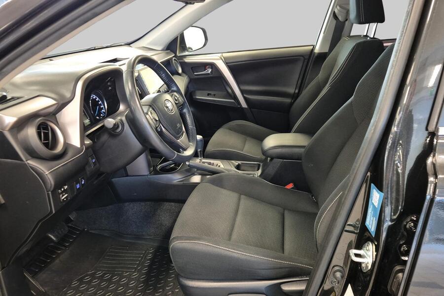 Toyota RAV4 vaihtoauto