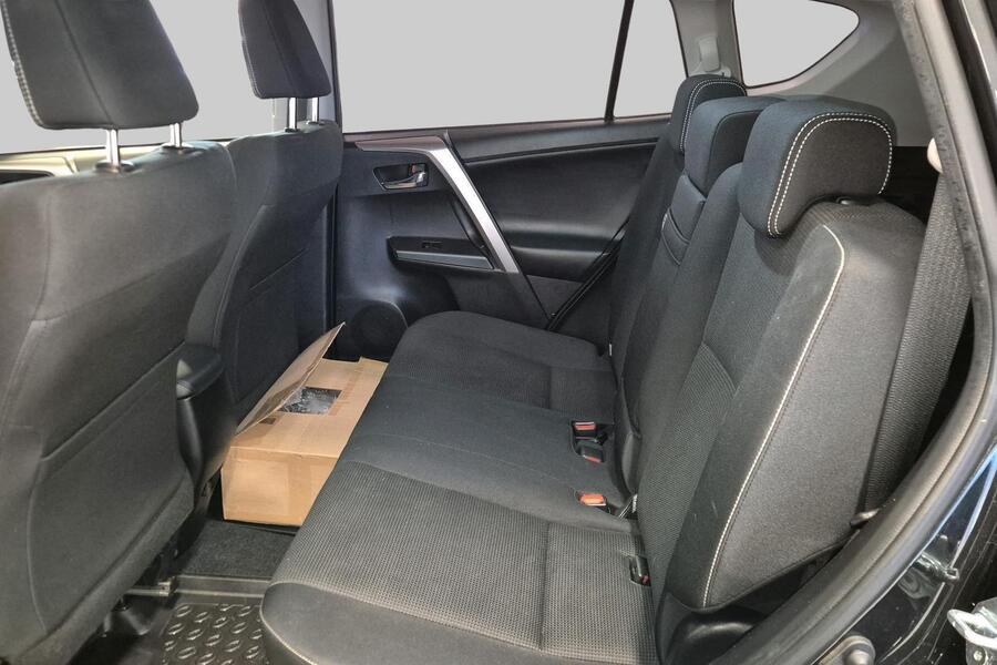 Toyota RAV4 vaihtoauto