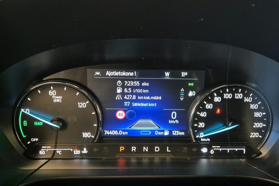 Ford Kuga vaihtoauto