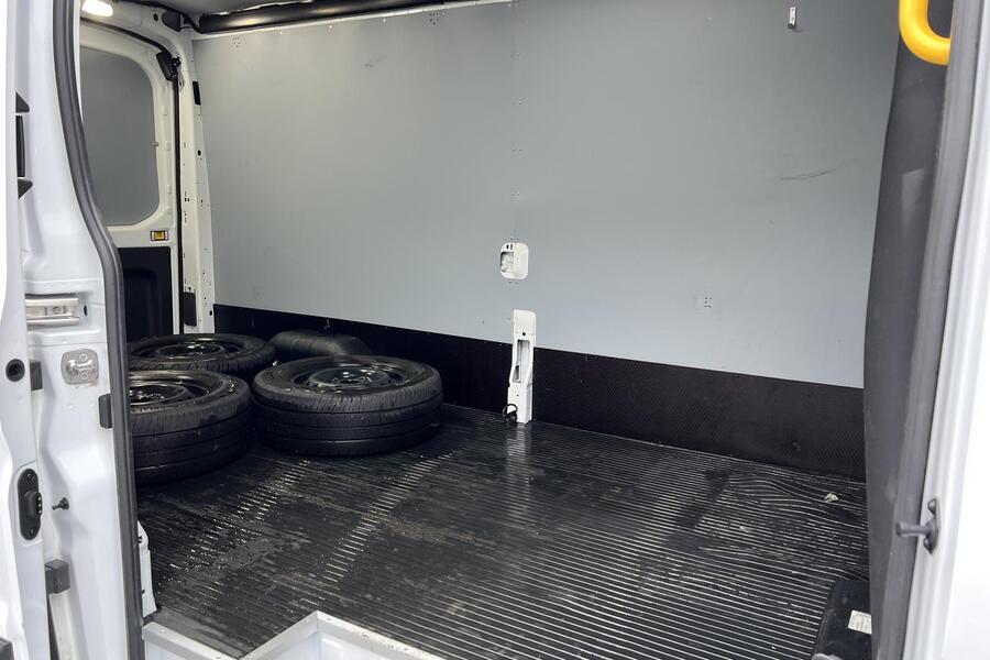 Ford Transit vaihtoauto