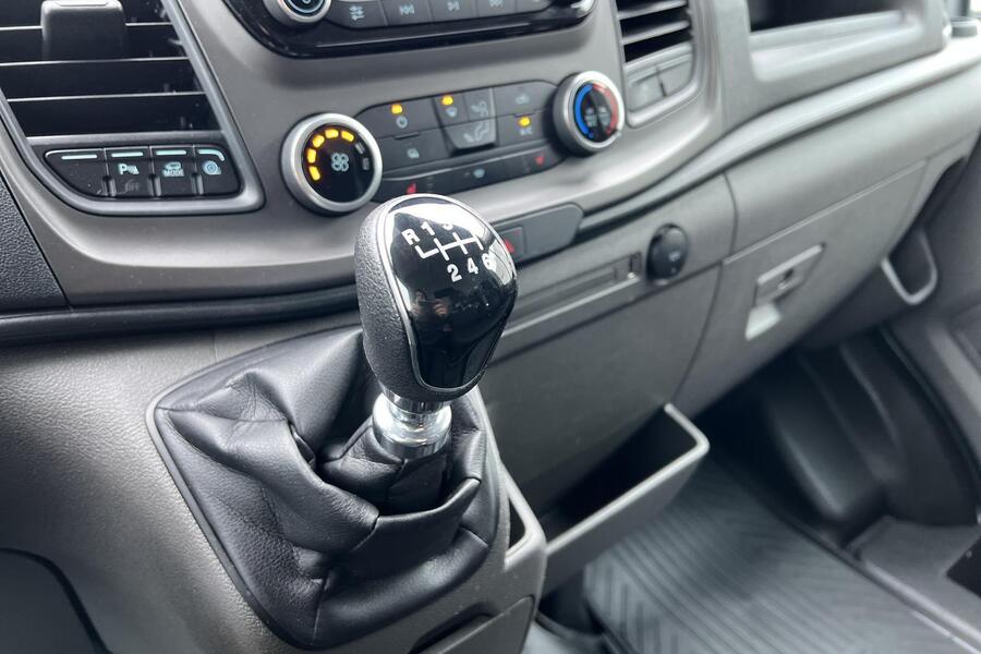 Ford Transit vaihtoauto