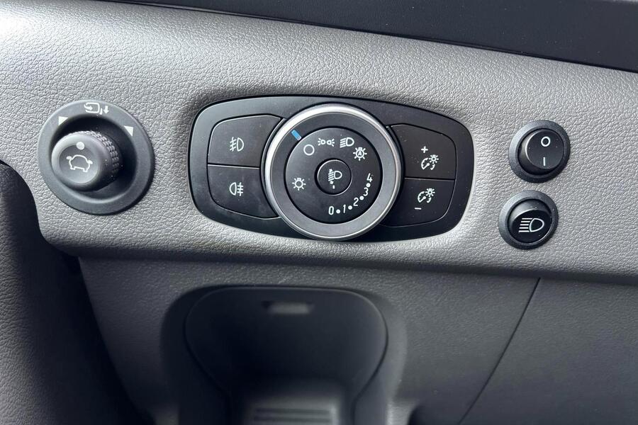 Ford Transit vaihtoauto