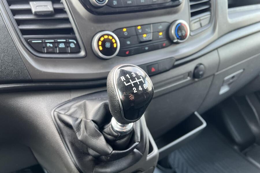 Ford Transit vaihtoauto