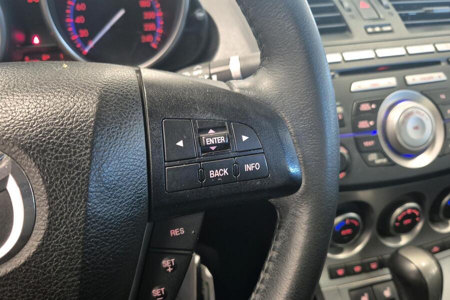 Mazda 3 vaihtoauto
