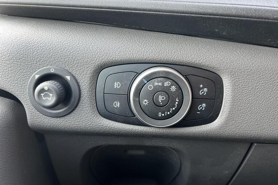Ford Transit vaihtoauto
