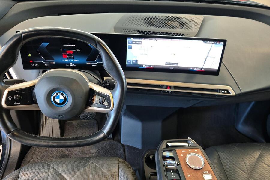 BMW iX vaihtoauto