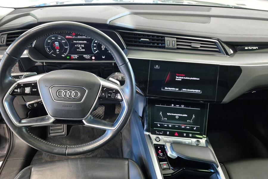 Audi e-tron vaihtoauto