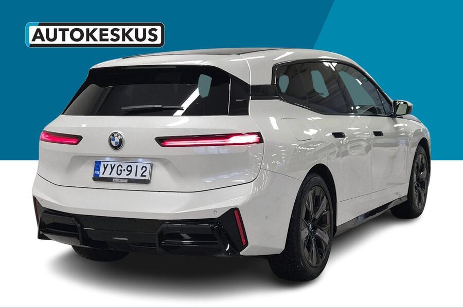BMW iX vaihtoauto