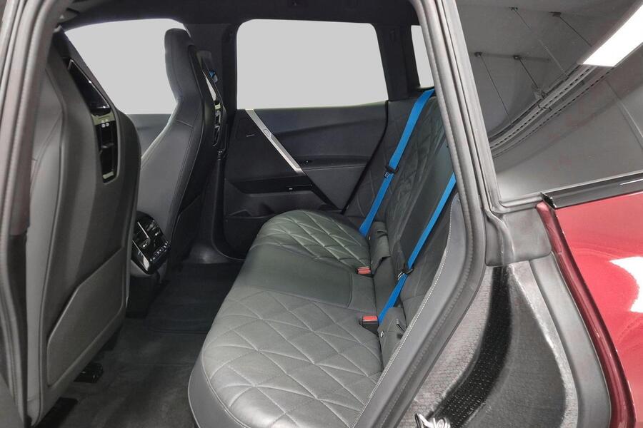BMW iX vaihtoauto