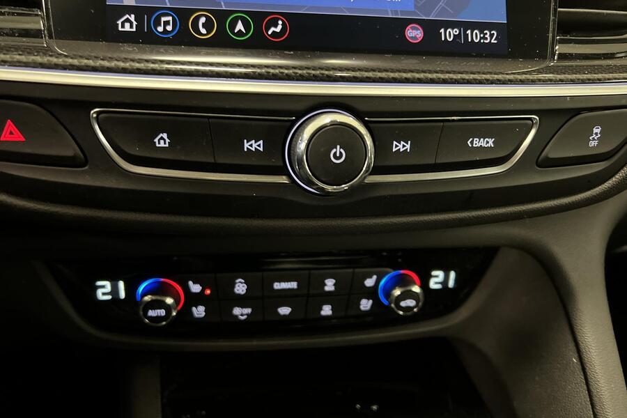 Opel Insignia vaihtoauto