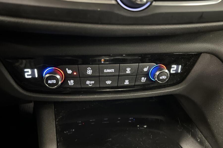 Opel Insignia vaihtoauto