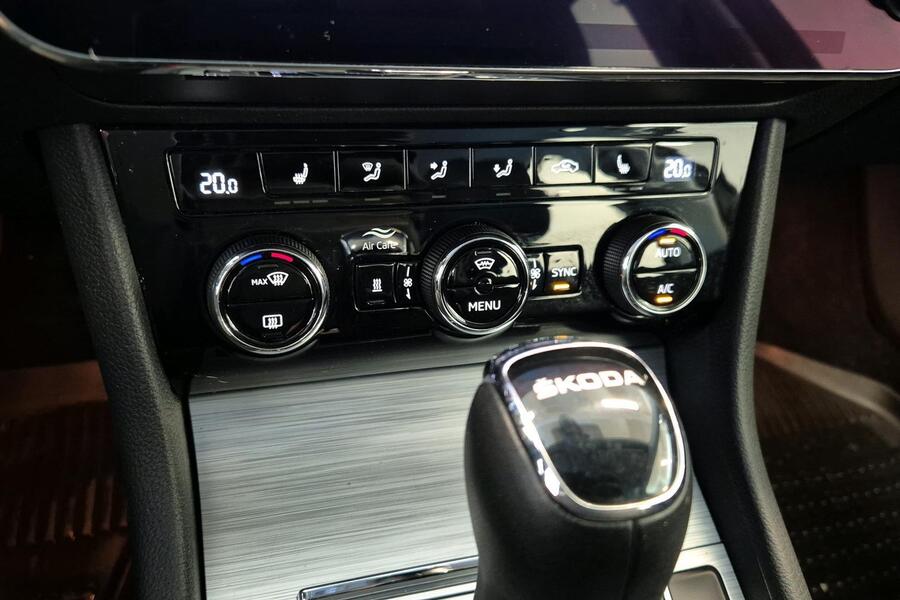 Skoda Superb vaihtoauto